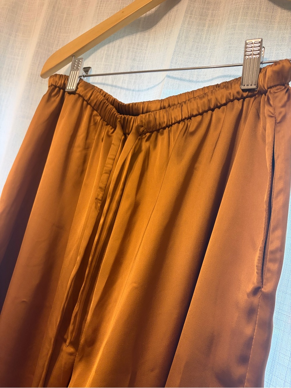 Carbon 38 Satin Wide Leg Pant - Rust - Picture 2 of 7